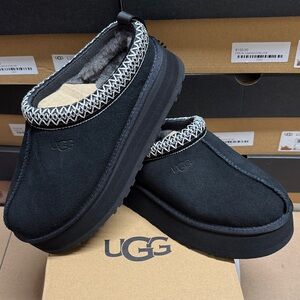 UGG Black Women's Slippers